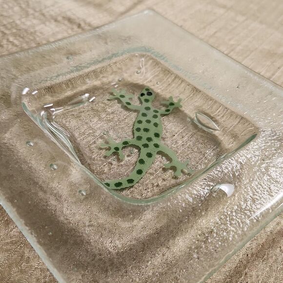 Pizzo Glass Art Gecko Trinket Tray - Picture 2 of 4
